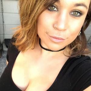 Meet your Posher, Lila